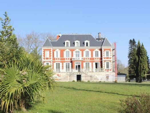 Appartement à vendre 549 000 € 5 pièces 3 chambres 189 m² RDC Saint-Martin-de-Seignanx 40390