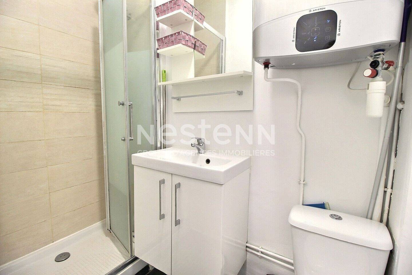 Maison à louer, 21m², COURBEVOIE
