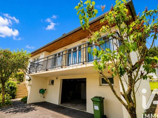 Maison à vendre 212 900 € 7 pièces 5 chambres 132 m² 550 m² de terrain Aiglemont 08090