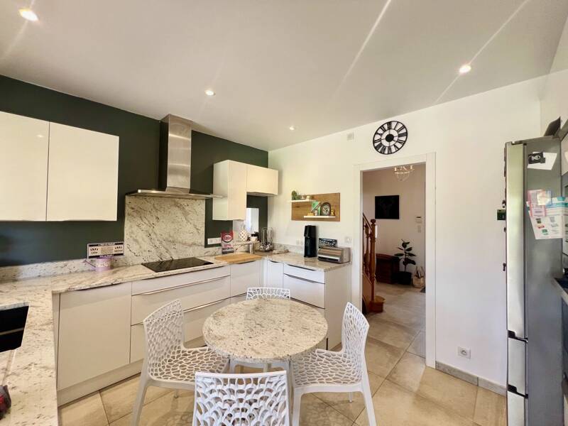 Maison à vendre, 156m², BESSAN