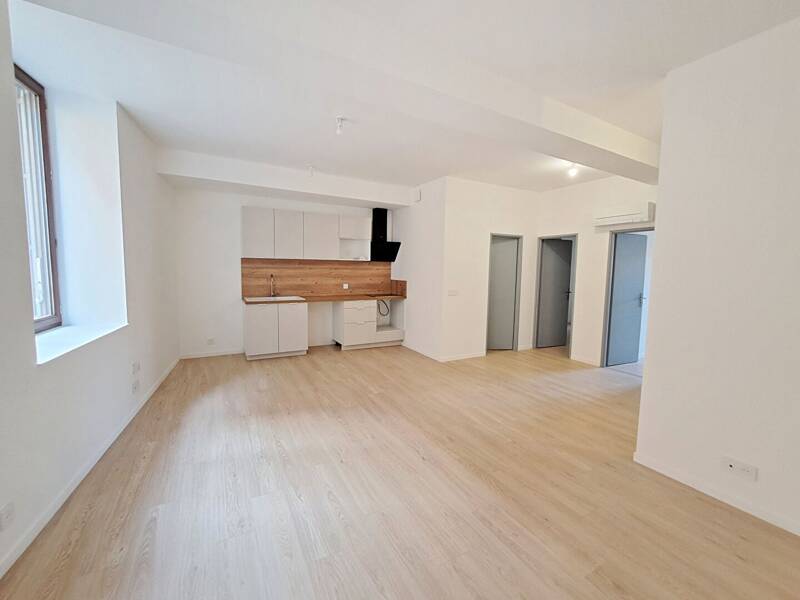 Maison à louer, 62m², SAINT SYMPHORIEN SUR COISE