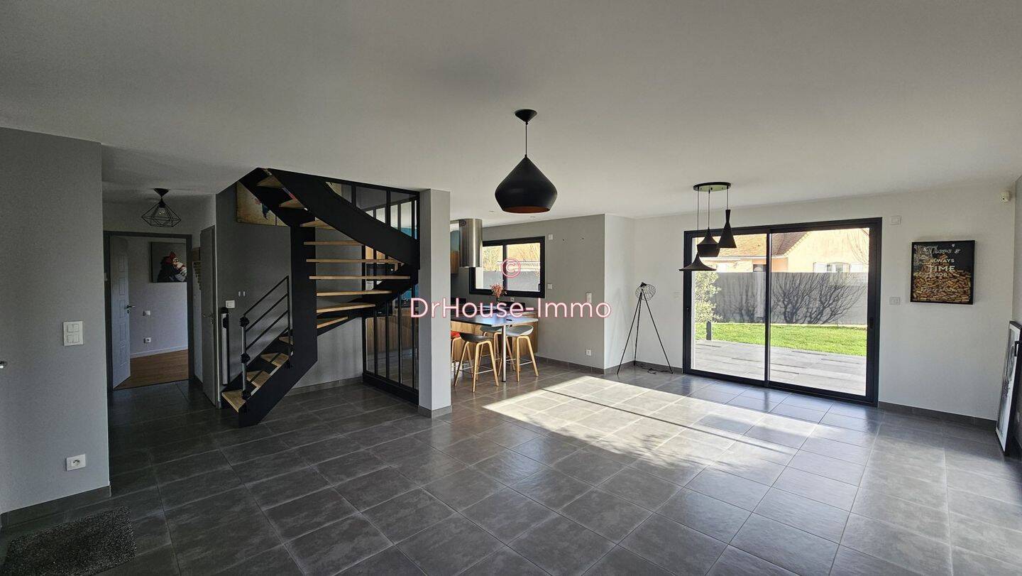 Maison à vendre, 120m², SAVIGNE L'EVEQUE