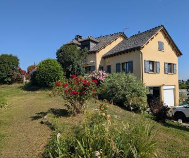 Pavillon à vendre 398 500 € 6 pièces 5 chambres 4 585 m² de terrain Nord Yssingeaux 43200