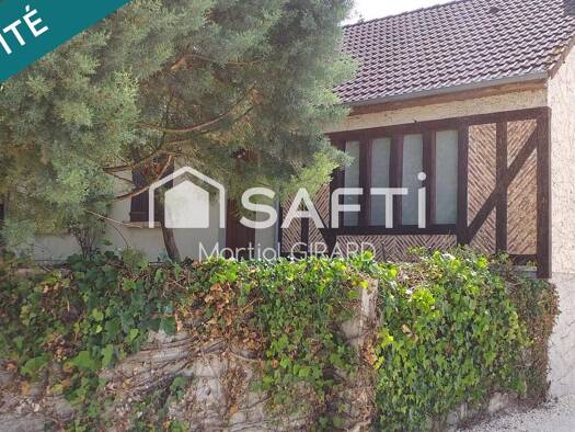 Maison à vendre 141 000 € 4 pièces 3 chambres 88 m² 1 270 m² de terrain Mehun-sur-Yèvre 18500
