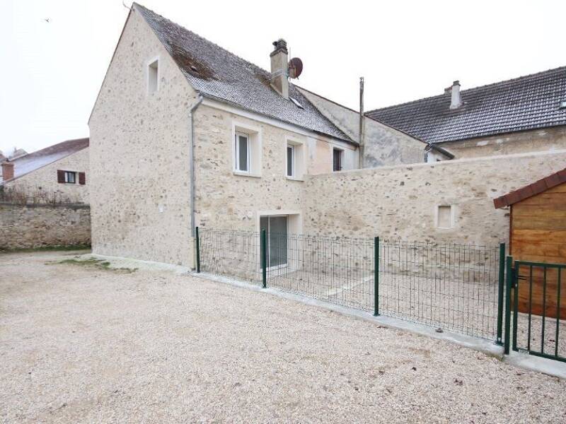 Maison à louer, 63m², AZY SUR MARNE