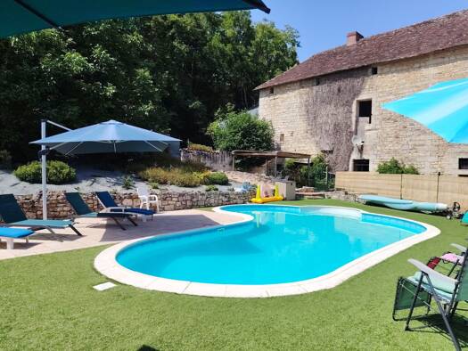 Maison à vendre 533 000 € 14 pièces 10 chambres 408 m² 11 724 m² de terrain Vaux-sur-Vienne 86220