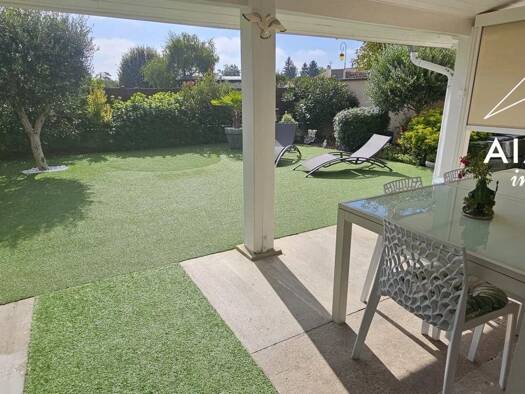 Maison à vendre 319 000 € 5 pièces 4 chambres 220 m² 150 m² de terrain Saint-Jean-le-Vieux 01640
