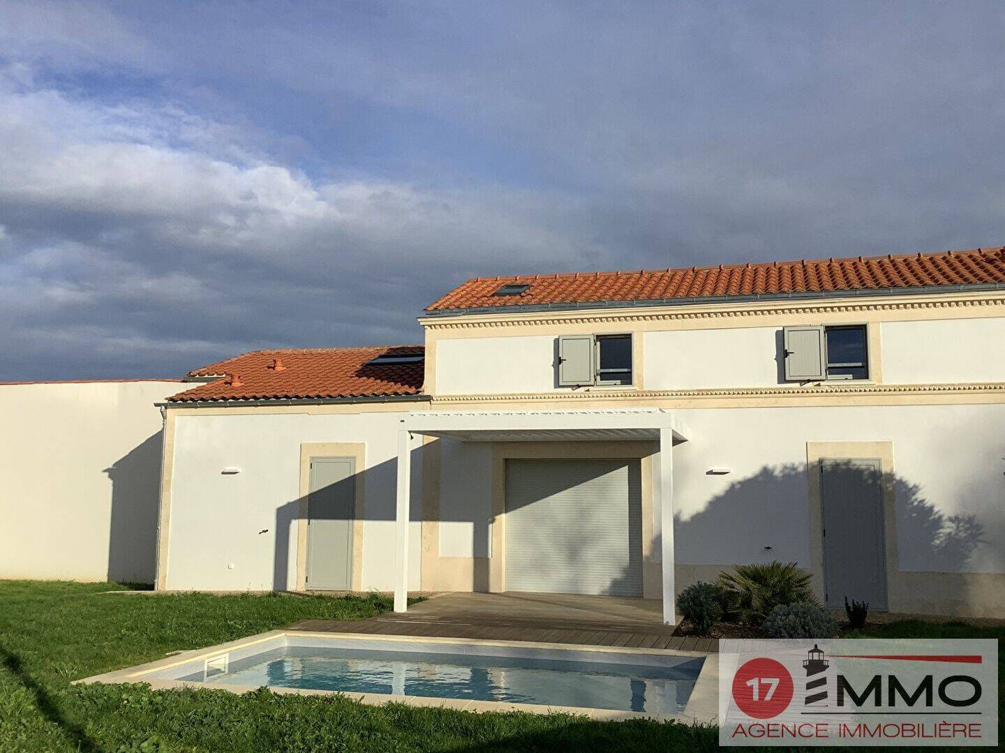 Maison à vendre, 160m², SAINT LAURENT DE LA PREE