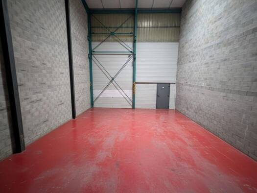 Local commercial à vendre 209 000 € 160 m² de surface de vente Sud Chabeuil 26120