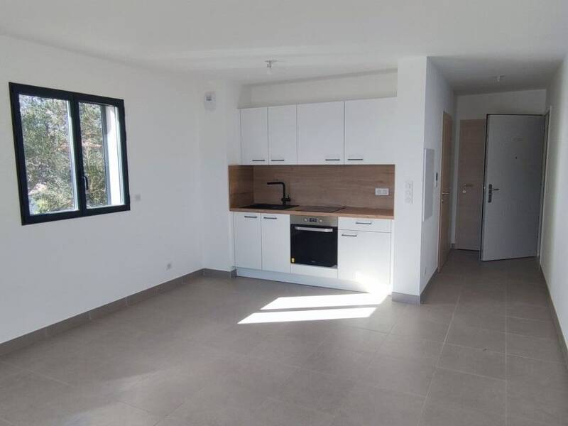 Maison à louer, 45m², PORTO VECCHIO