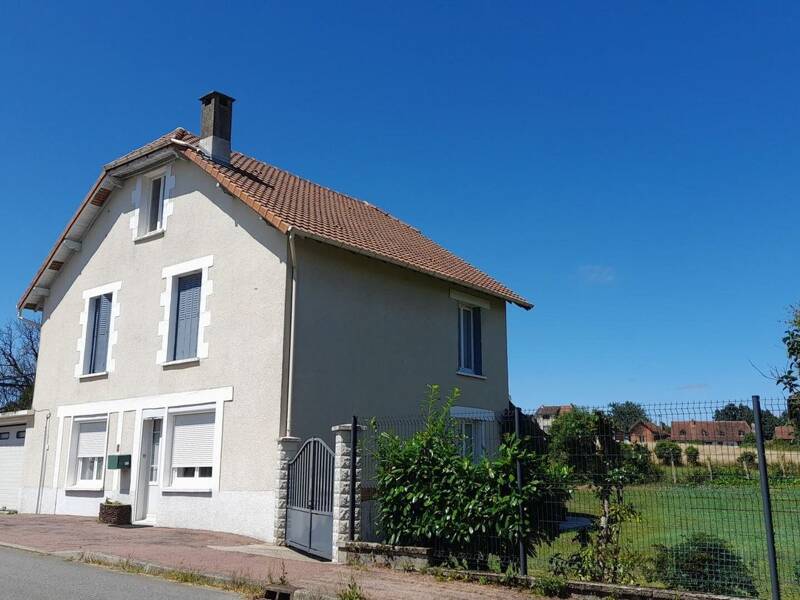 Maison à vendre, 114m², SAINT PRIEST LES FOUGERES