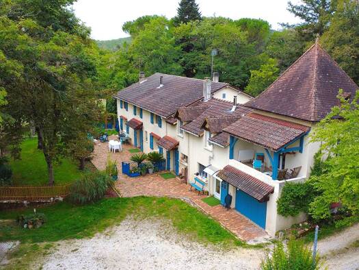 Maison à vendre 598 000 € 15 pièces 5 chambres 323 m² 104 064 m² de terrain Lamonzie-Montastruc 24520
