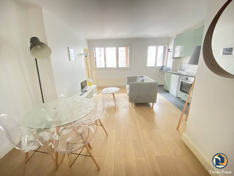 Maison à louer, 40m², PARIS 18E