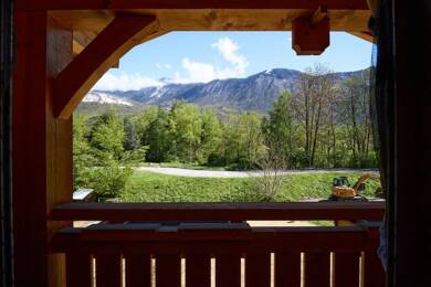 Chalet à vendre 550 000 € 4 pièces 3 chambres 142 m² 500 m² de terrain Grand-Aigueblanche 73260