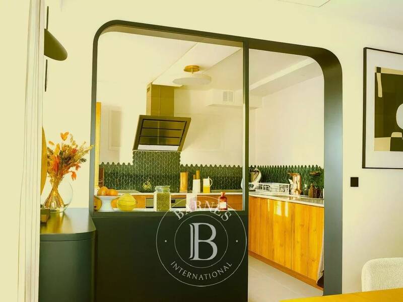 Maison à louer, 143m², SURESNES