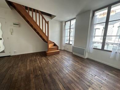 Duplex à louer 525 € 2 pièces 1 chambre 30 m² 2ème étage Orléans 45000