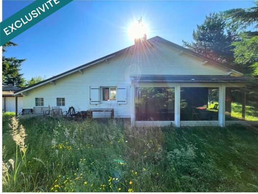 Maison de plain-pied à vendre 335 000 € 7 pièces 3 chambres 106 m² 1 118 m² de terrain Aydat 63970