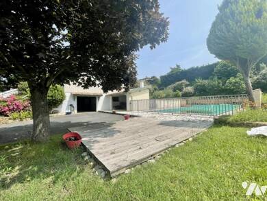Maison de plain-pied à vendre 399 000 € 5 pièces 3 chambres 200 m² 1 893 m² de terrain Frans 01480
