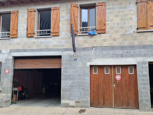 Appartement à vendre 84 600 € 3 pièces 2 chambres 83 m² Beaumont-de-Lomagne 82500