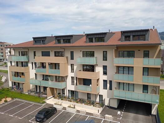 Appartement à vendre - Neuf 323 000 € 3 pièces 2 chambres 67 m² Étage 3/3 Centre Ouest Saint-Pierre-en-Faucigny 74800