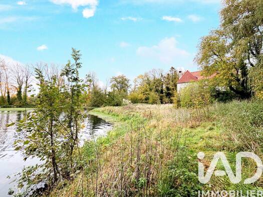 Maison à vendre 198 500 € 5 pièces 3 chambres 174 m² 13 874 m² de terrain Feuillères 80200