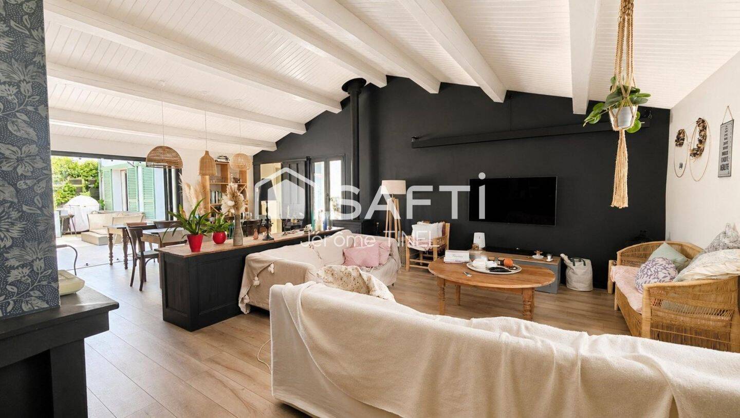 Maison à vendre, 163m², LE BOIS PLAGE EN RE