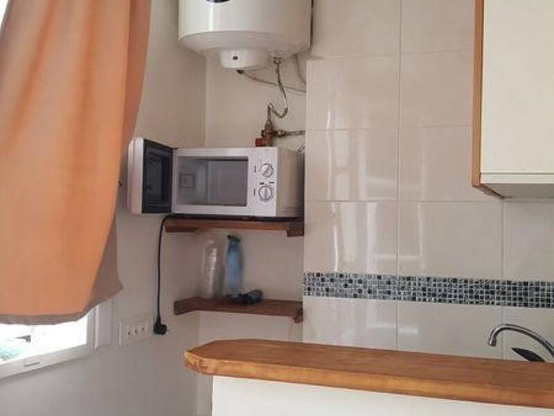 Maison à louer, 17m², PARIS 17E