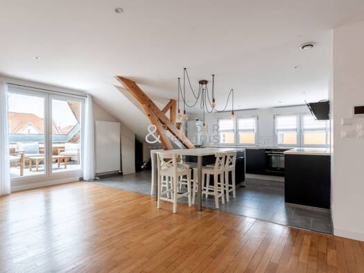 Appartement à vendre 300 000 € 5 pièces 3 chambres 103 m² Étage 2/2 Baudricourt Villers-lès-Nancy 54600