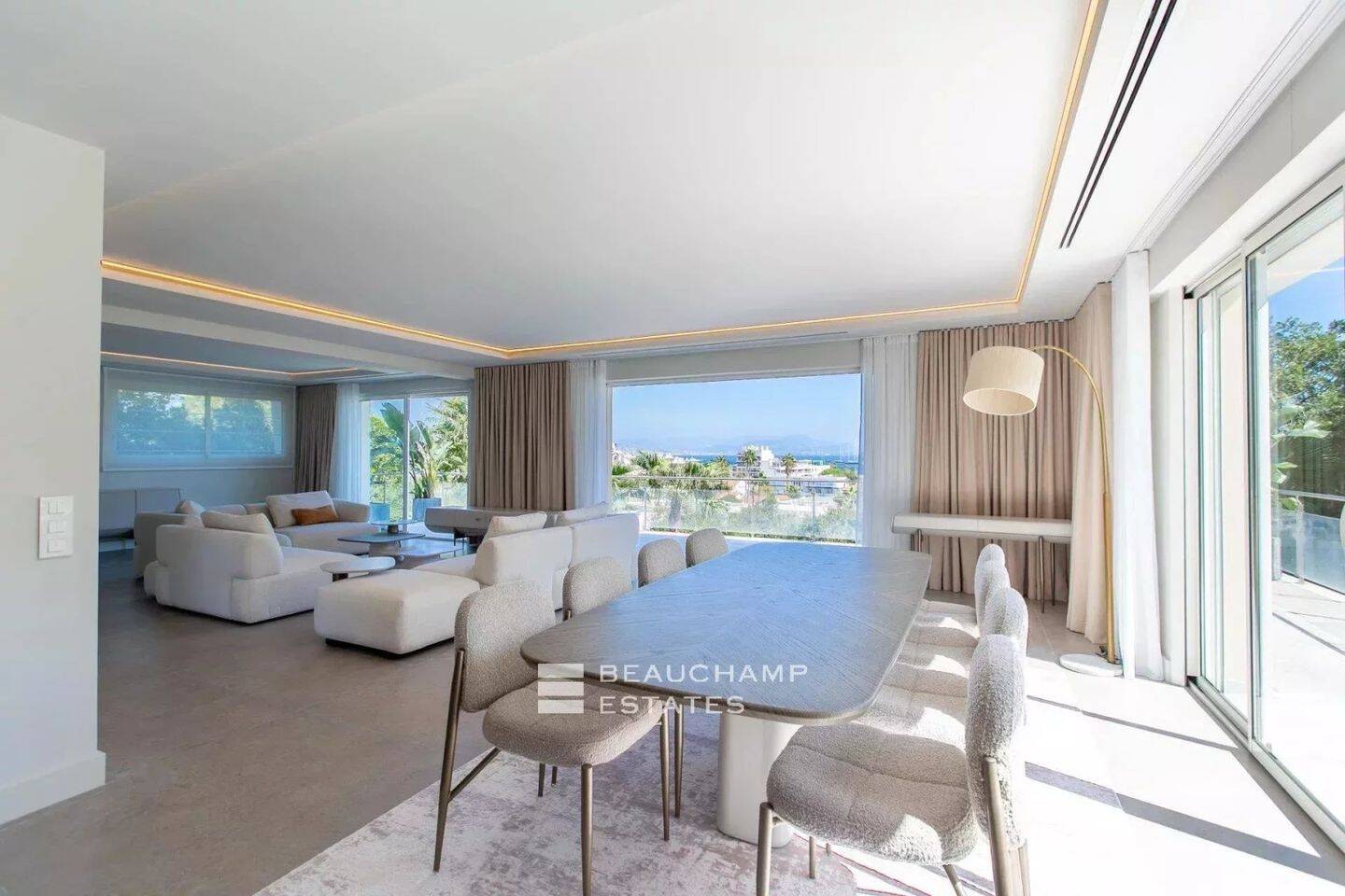 Maison à vendre, 320m², ANTIBES