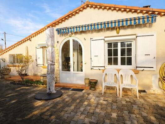 Maison en viager 116 000 € 3 pièces 2 chambres 70 m² 360 m² de terrain Centre Les Angles 30133