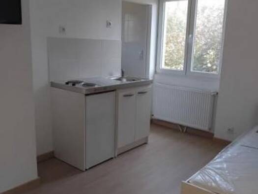 Studio à louer - logement étudiant 420 € 1 pièce 12 m² Glacis du Château Belfort 90000