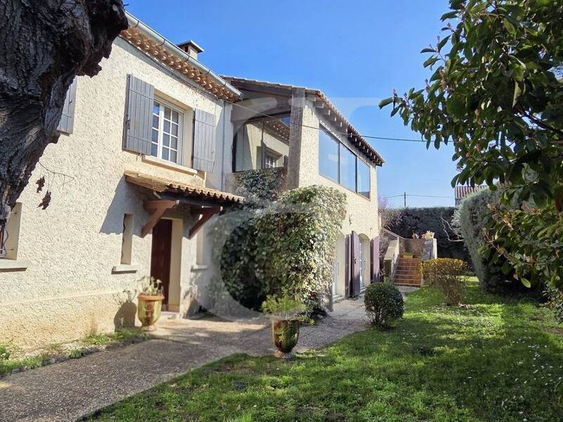 Maison à vendre, 230m², CARPENTRAS