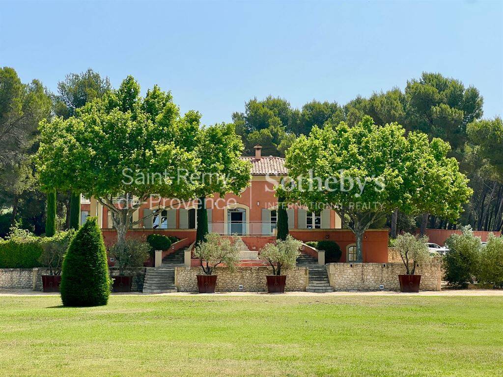 Maison à vendre, 500m², MAUSSANE LES ALPILLES
