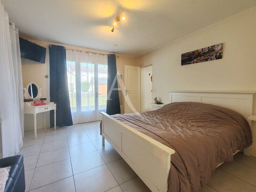 Maison à vendre, 135m², MONTHOU SUR BIEVRE