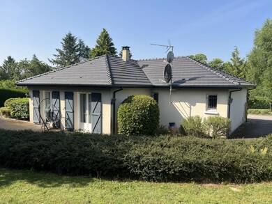 Maison de plain-pied à vendre 349 800 € 6 pièces 4 chambres 149 m² 8 199 m² de terrain Saint-Mathieu 87440