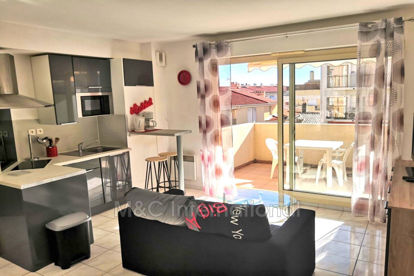 Maison à louer, 31m², ANTIBES