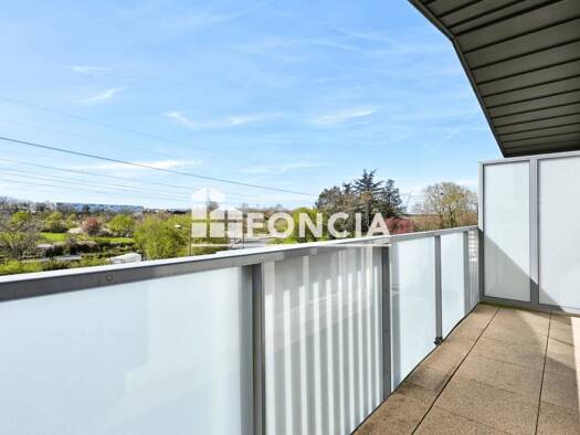 Appartement à vendre 220 000 € 3 pièces 2 chambres 59 m² Étage 3/3 Centre Osny 95520