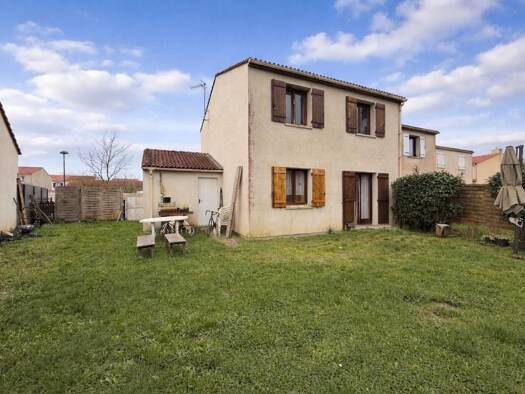 Maison à vendre 249 900 € 4 pièces 3 chambres 88 m² 367 m² de terrain Campagne La Chevrolière 44118