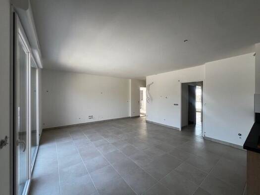Appartement à louer 990 € 3 pièces 2 chambres 64,2 m² 1er étage Langlade 30980