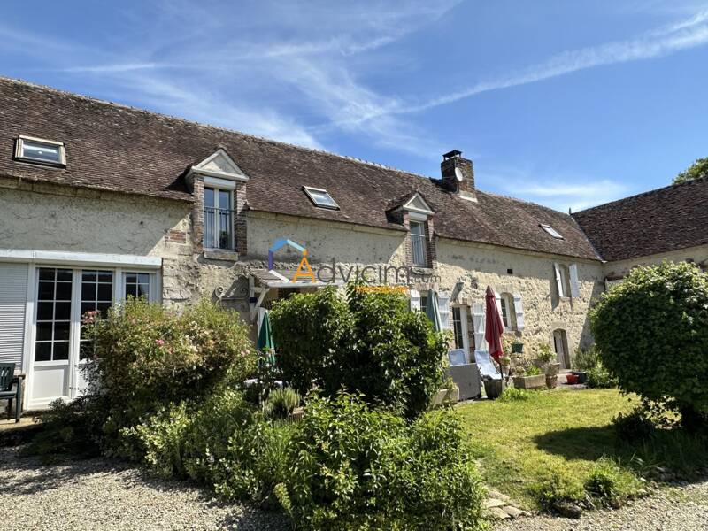 Maison à vendre, 376m², SAINT HILAIRE LES ANDRESIS