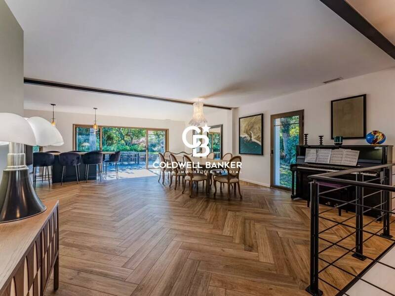 Maison à vendre, 356m², ARCACHON