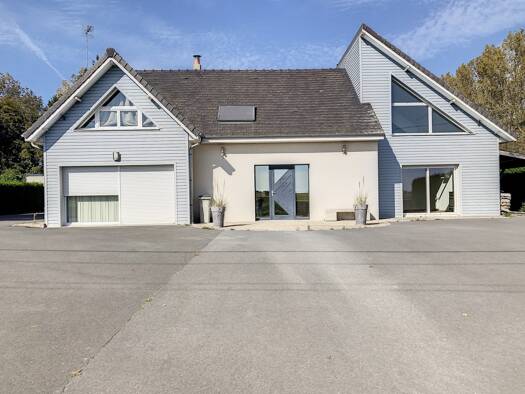 Villa à vendre 325 000 € 5 pièces 4 chambres 222 m² 1 500 m² de terrain Feuquières-en-Vimeu 80210
