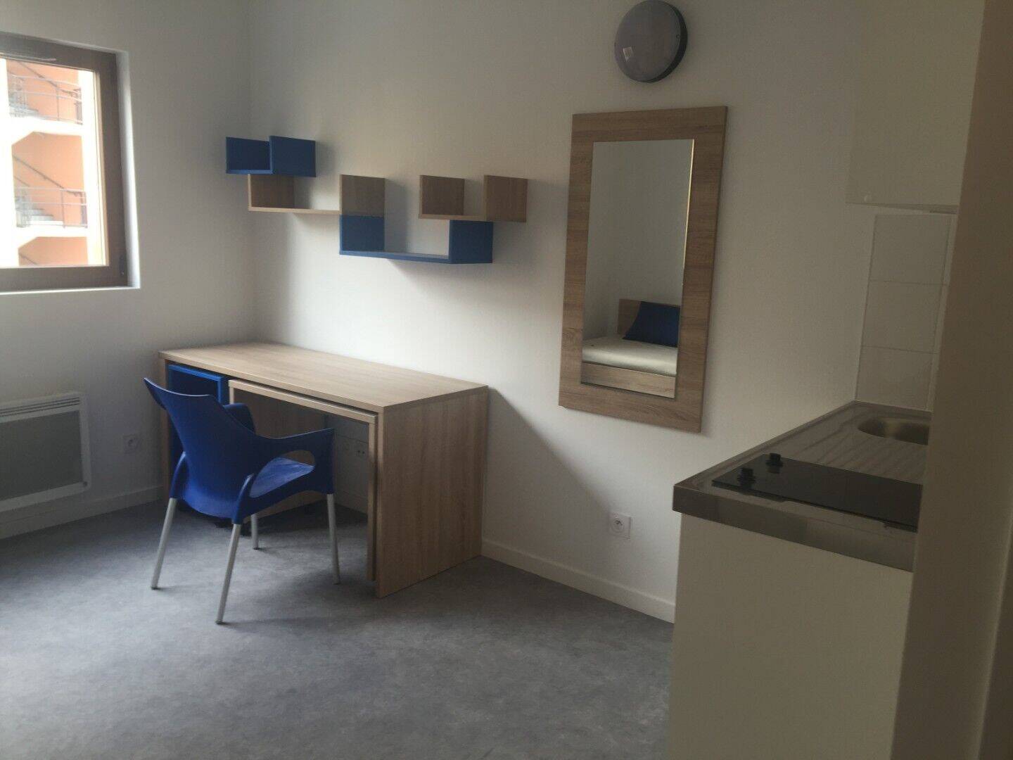 Maison à louer, 18m², CALUIRE ET CUIRE