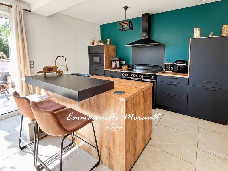 Maison à vendre, 109m², BAGNOLS EN FORET
