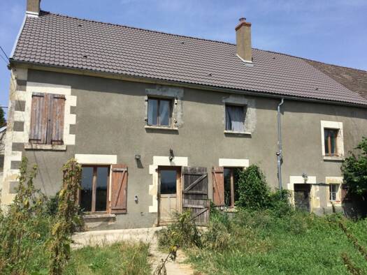 Maison à vendre 88 000 € 4 chambres 188,1 m² 1 127 m² de terrain Alligny-Cosne 58200