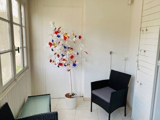 Appartement à louer 820 € 2 pièces 1 chambre 35 m² RDC Les Pennes-Mirabeau 13170