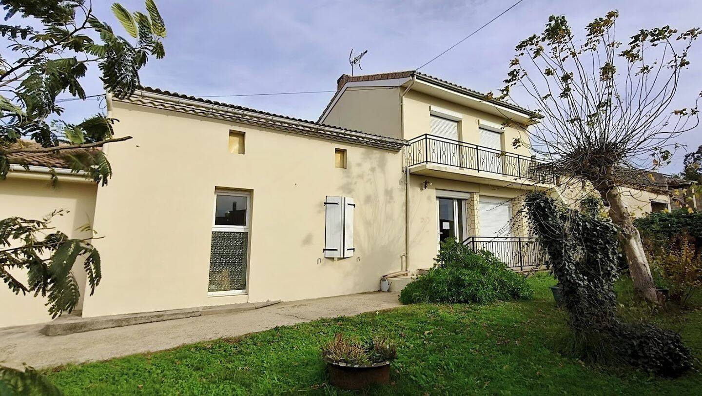 Maison à vendre, 139m², SAINT CIERS SUR GIRONDE