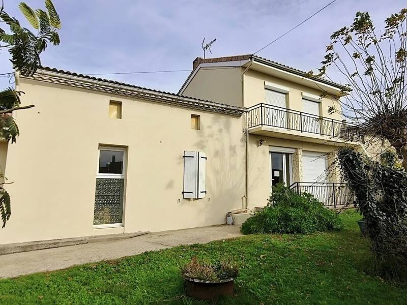 Maison à vendre, 139m², SAINT CIERS SUR GIRONDE