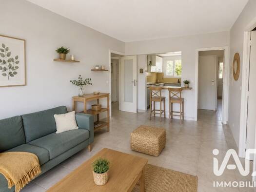 Appartement à vendre 237 000 € 3 pièces 2 chambres 52 m² Étage 3/3 Coteaux-Plateau Champigny-sur-Marne 94500