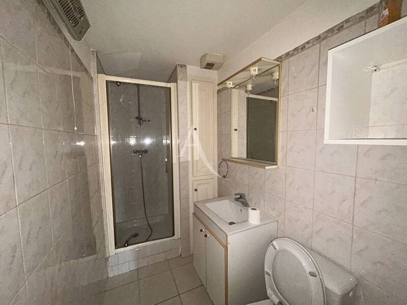 Maison à louer, 32m², NIMES